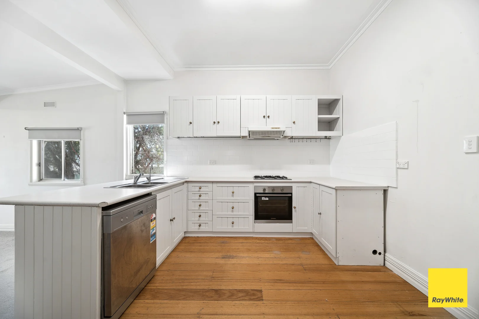 Additional image 2 of 80 Gladstone Street, Quarry Hill VIC 3550
