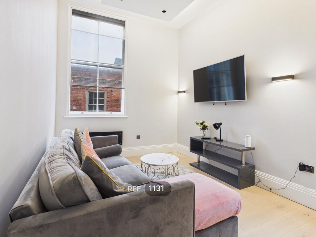 Additional image 8 of 2 bed flat to rentKings Buildings, South Church Side HU1