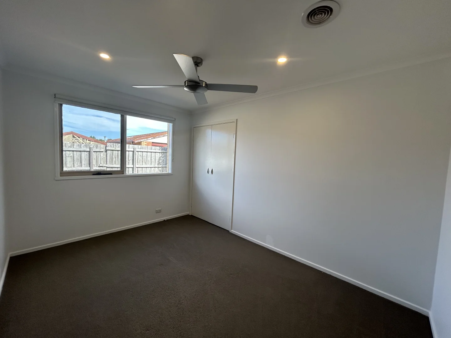Additional image 4 of 2 Warren Close, Narre Warren VIC 3805