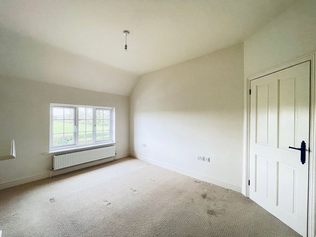 Additional image 14 of 3 bed semi-detached house to rentChance Lane, Malvern WR14