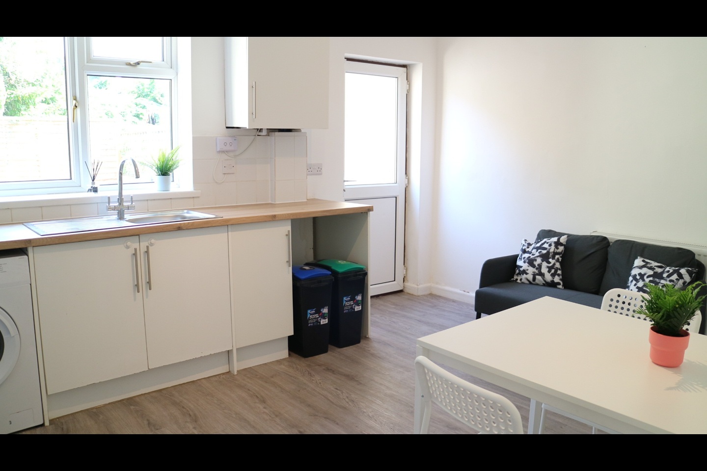 4 Bed Terraced House, Bellevue Road, BS5, N1 7GU photo 5