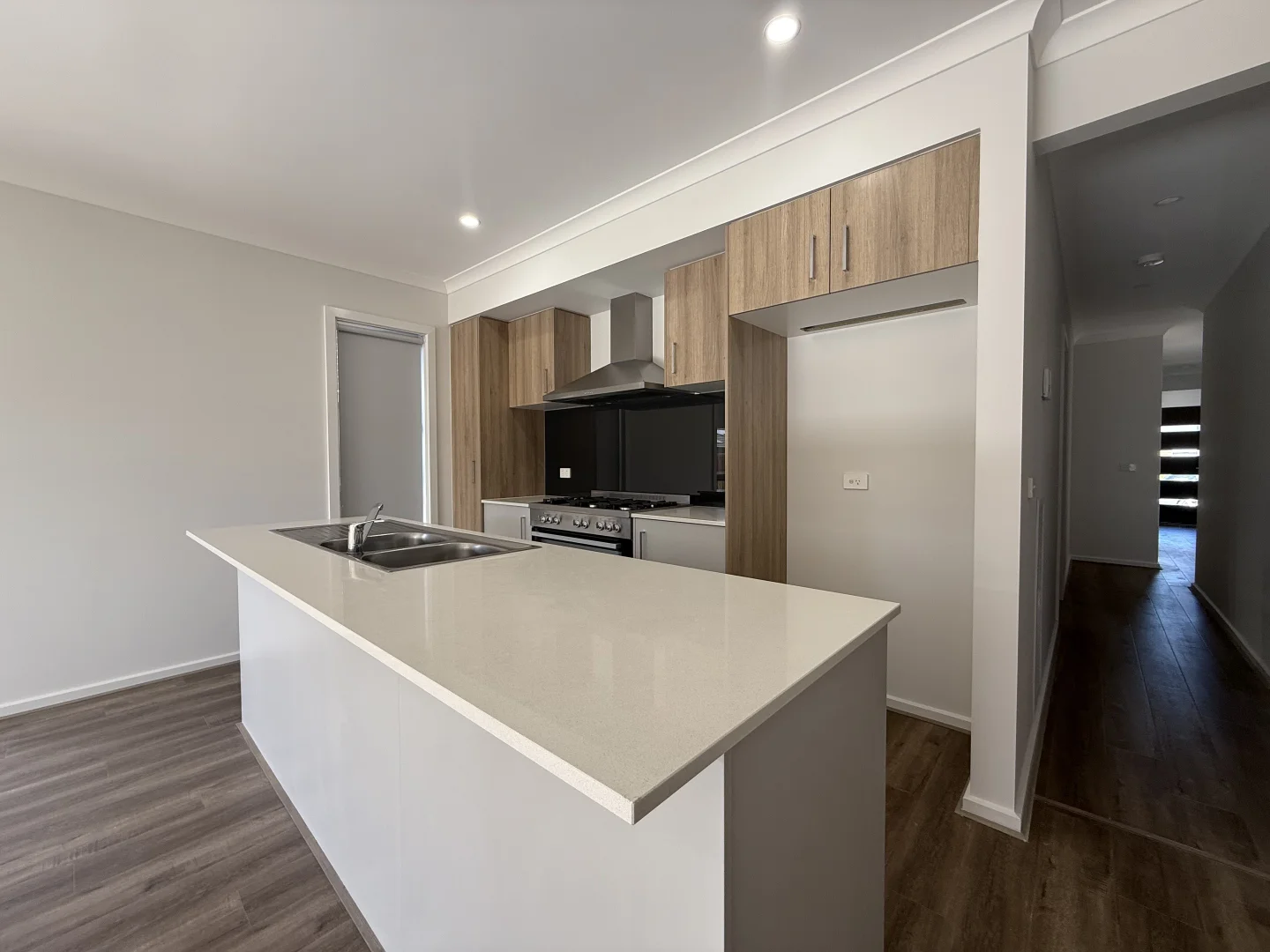 Additional image 4 of 8 Skyline Road, Fraser Rise VIC 3336