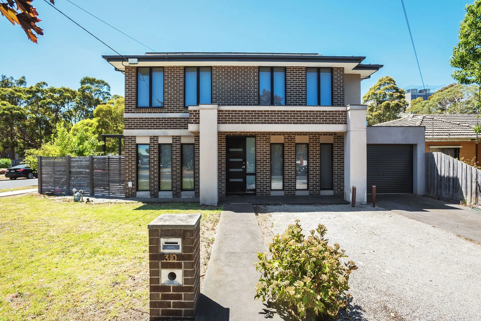 30 Beddoe Avenue, Clayton VIC 3168