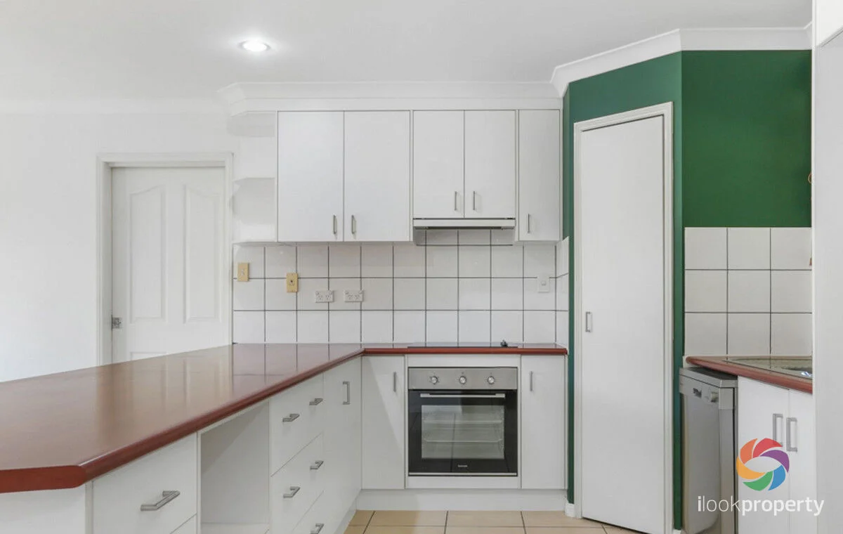 Additional image 3 of 100 Col Brown Avenue, Clinton QLD 4680