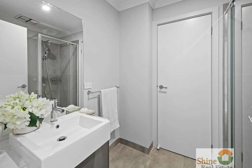Additional image 12 of 8 Hare Mews, Cranbourne East VIC 3977