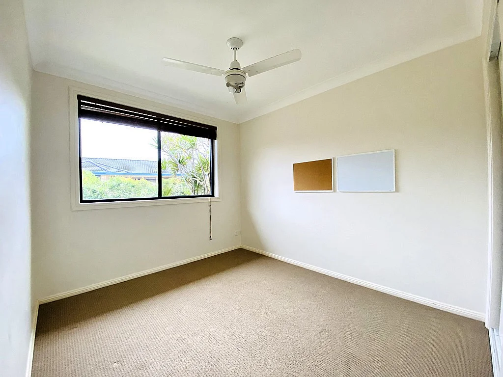 Additional image 11 of 2/11 Yellowfin Avenue, Old Bar NSW 2430