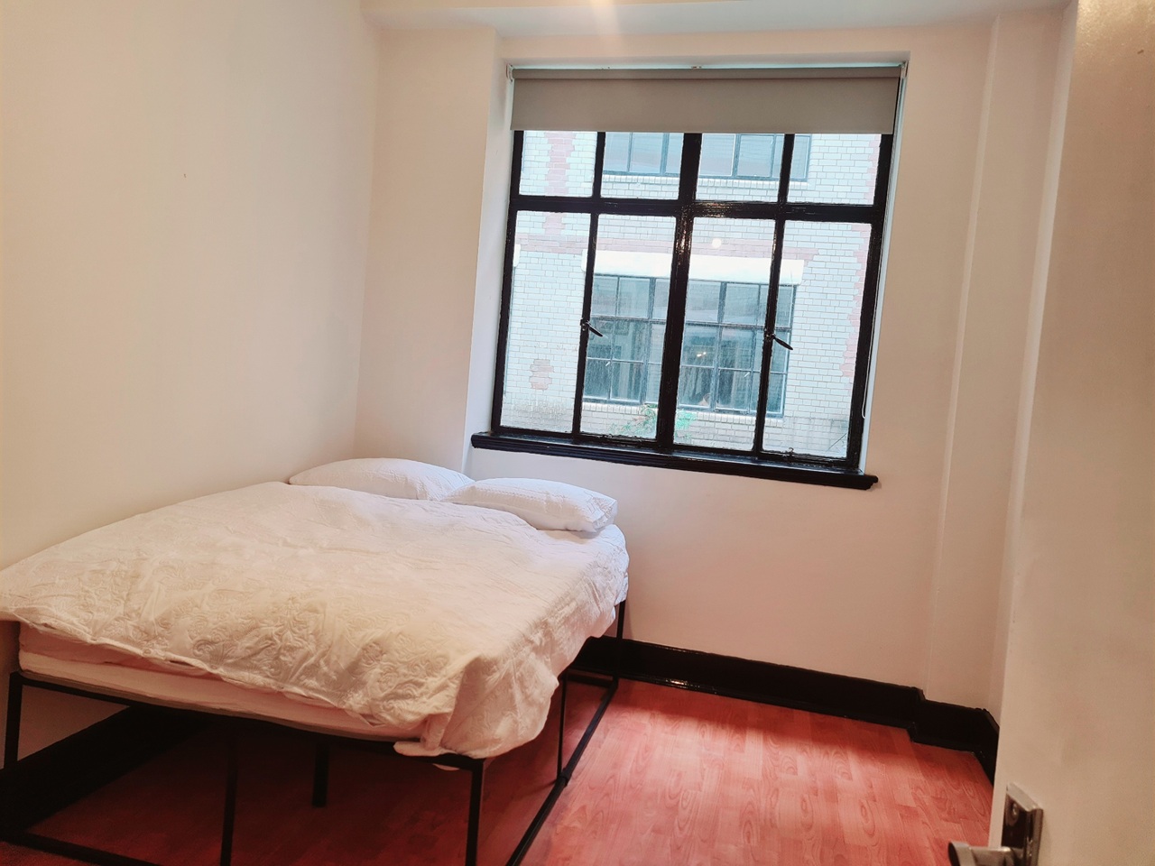 2 Bed Flat, Exchange St East, L2, N1 7GU photo 5