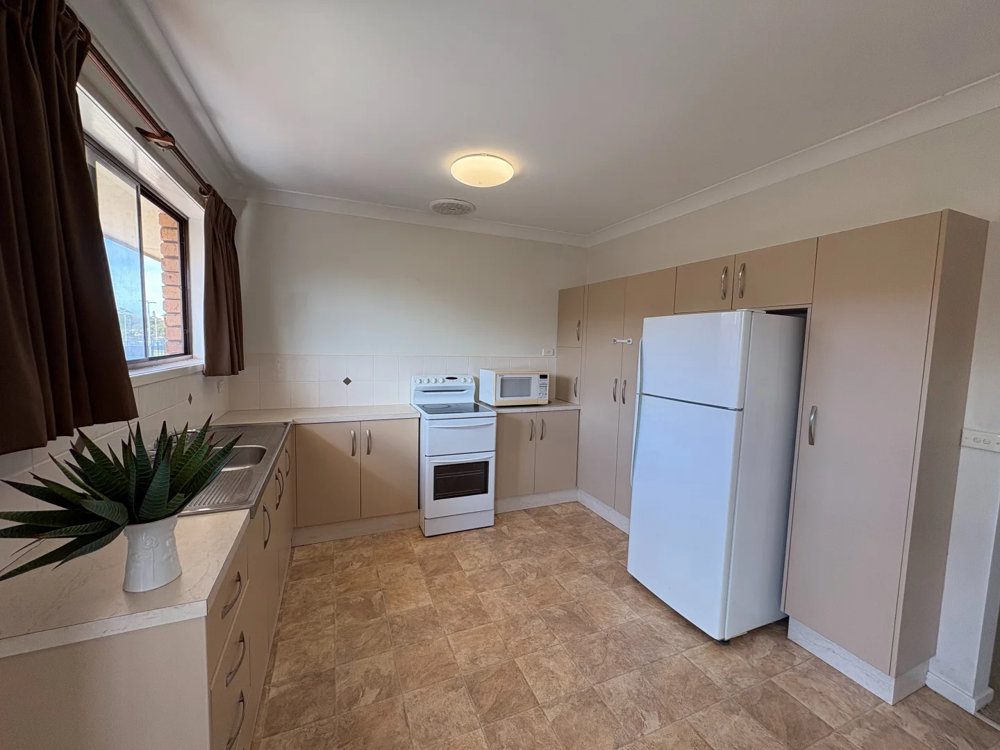 Additional image 3 of 4/18 Cross St, Forster NSW 2428