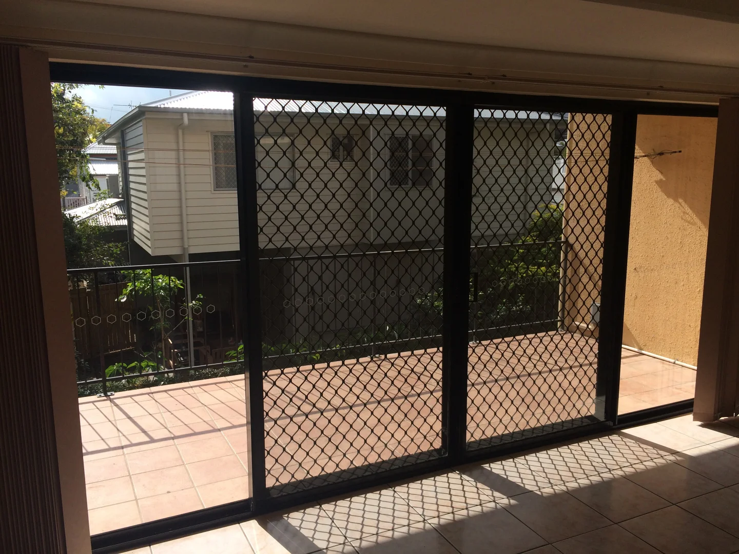 1/2 Prospect Terrace, Highgate Hill QLD 4101 photo 3