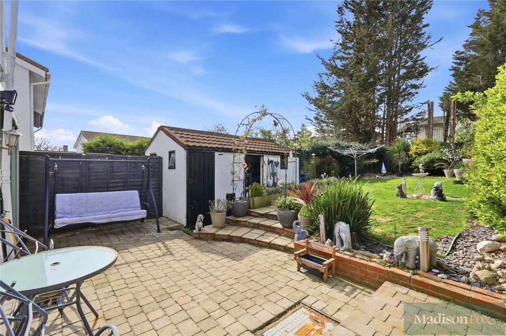 Additional image 16 of 3 bed semi-detached house for saleDeepdene Road, Loughton, Essex IG10