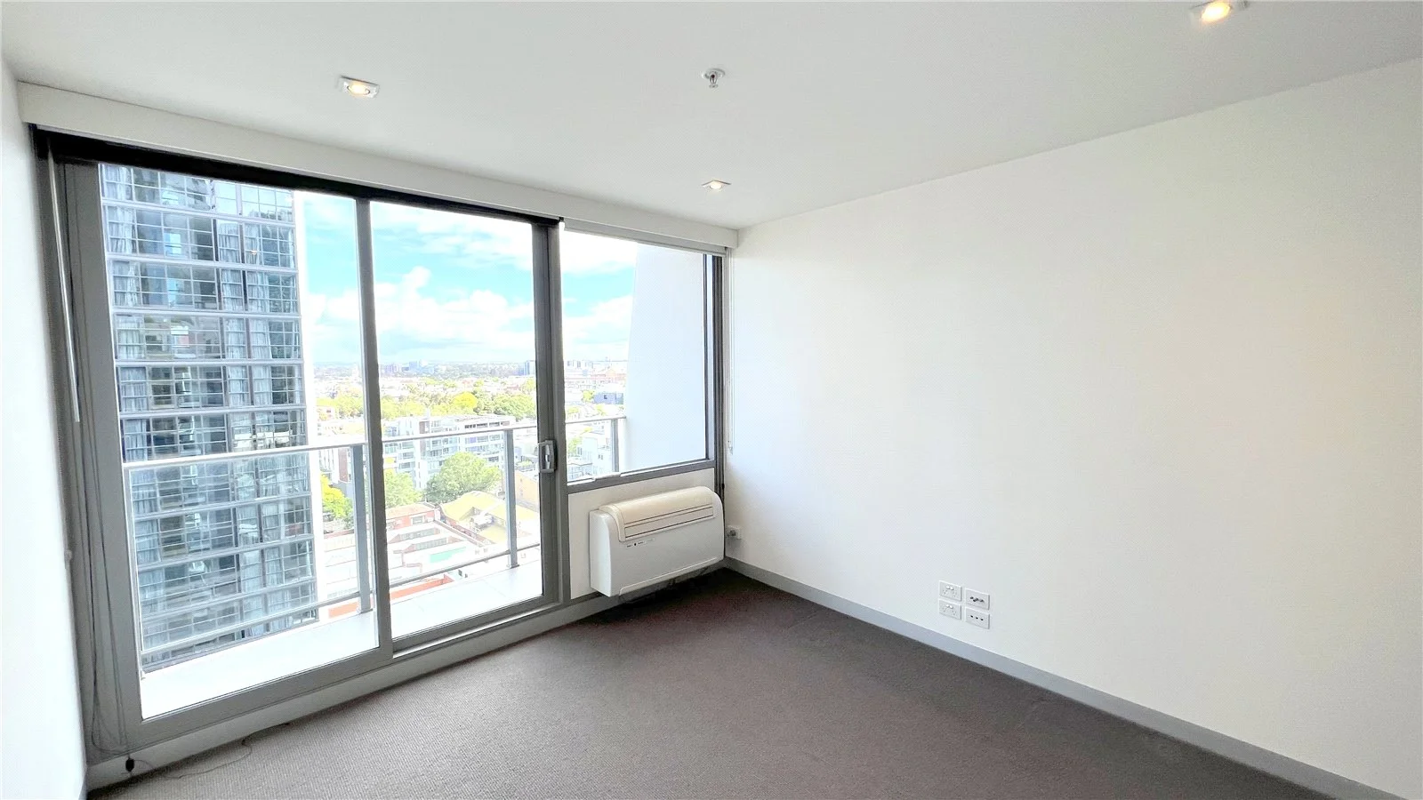 Additional image 4 of 1303/53 Batman Street, West Melbourne VIC 3003