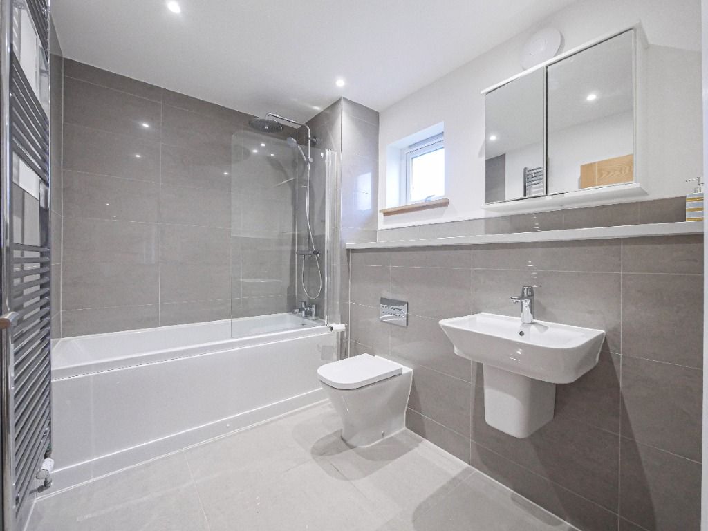 Additional image 4 of 2 bed flat to rentLairds Walk, Monifieth, Dundee DD5