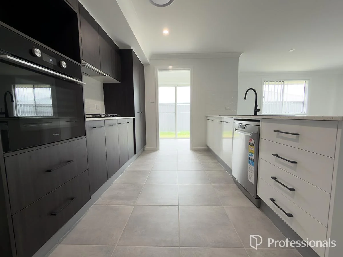 Additional image 3 of 122 Marathon Street, Westdale NSW 2340