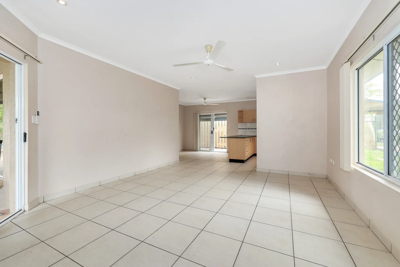 Additional image 3 of 1/7 Priore Court, Moulden NT 0830