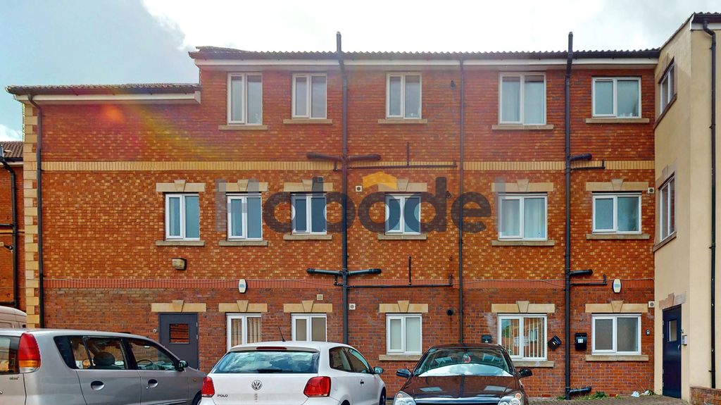 Additional image 4 of 2 bed flat to rentCambridge Court, Tindale Crescent, Bishop Auckland DL14
