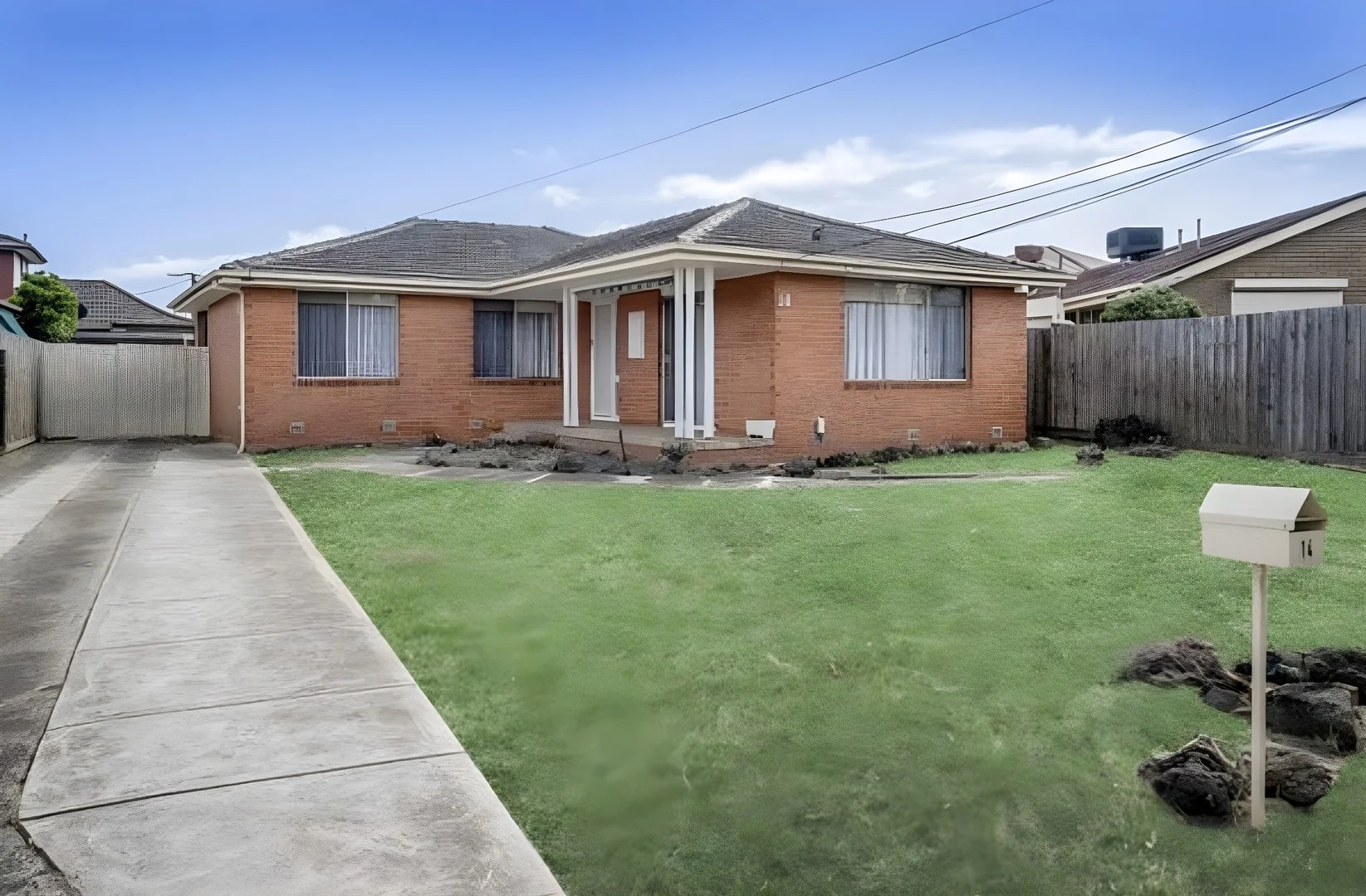 14 Rylandes Drive, Gladstone Park VIC 3043