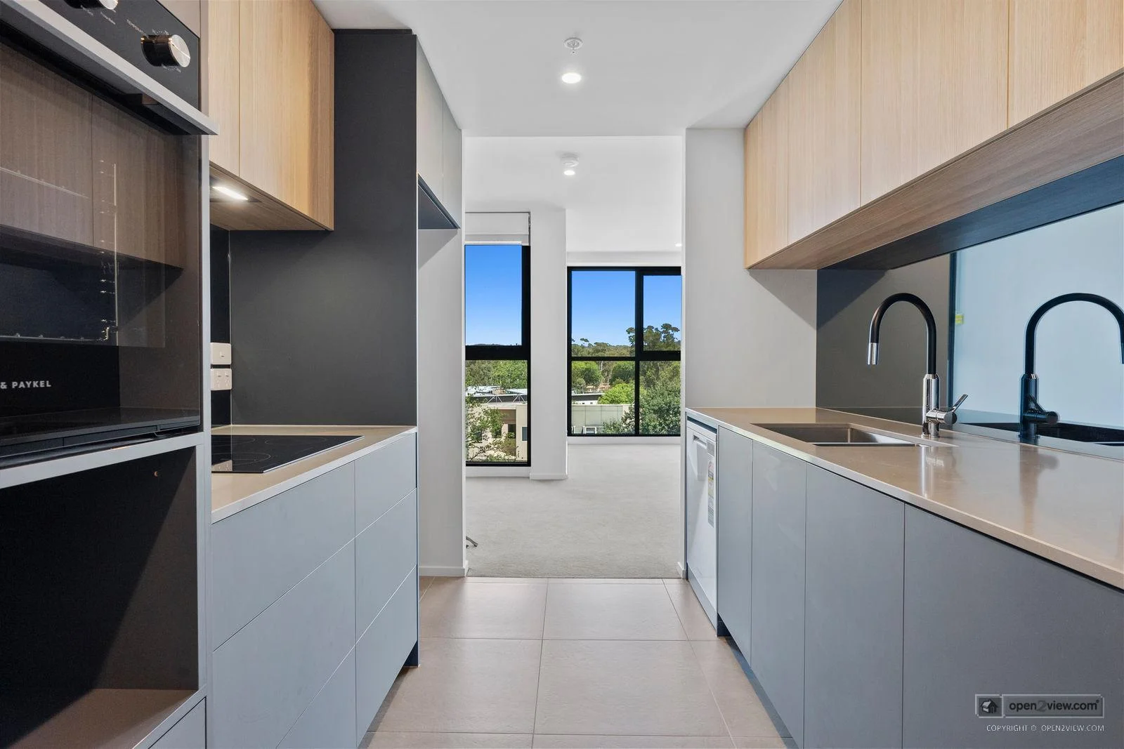 332/39 Owen Crescent, Lyneham ACT 2602