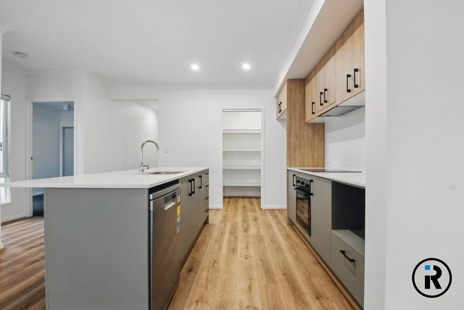 Additional image 3 of 11 Merry Lane, Morayfield QLD 4506