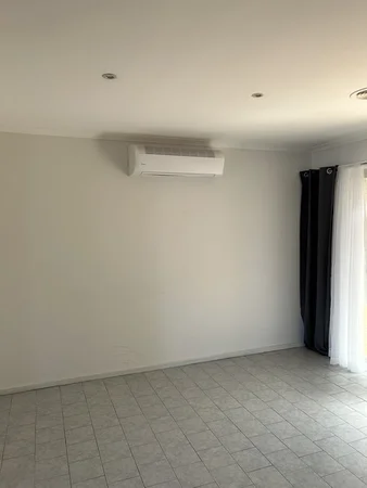 Additional image 4 of 7 Linden Court, Taylors Lakes VIC 3038