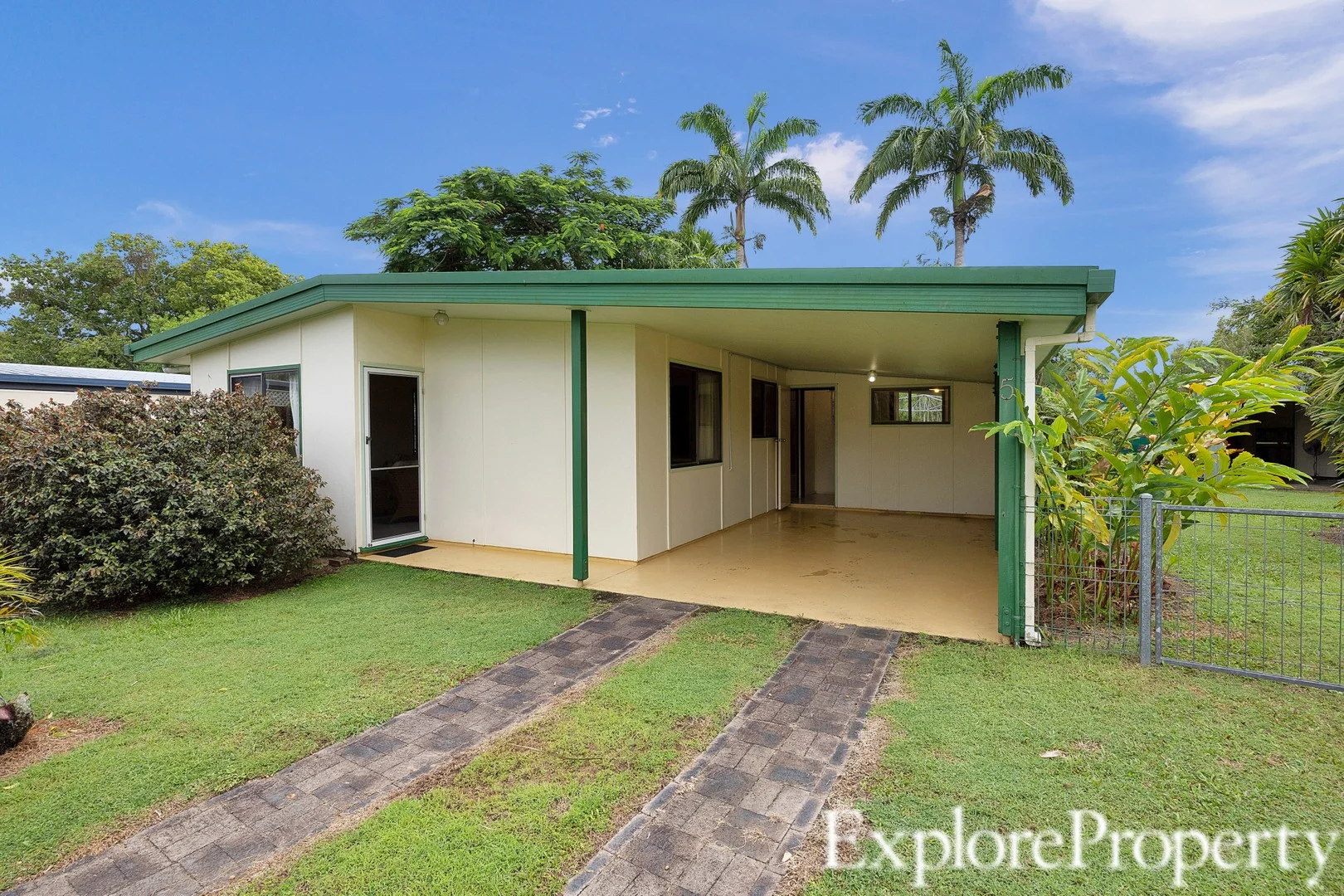 5 Poincettia Court, Andergrove QLD 4740