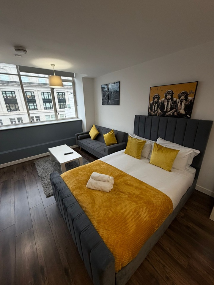 Additional image 3 of Studio Flat, The Strand, L2, N1 7GU