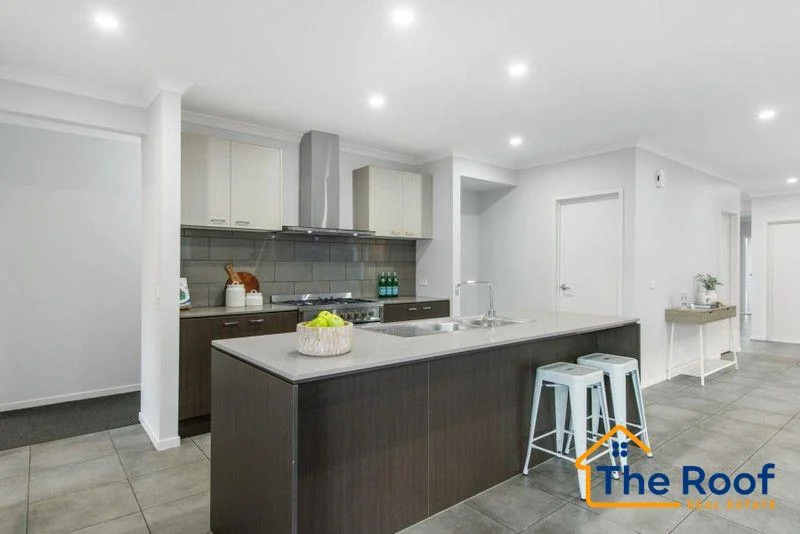Additional image 4 of 2 Abbeygate Drive, Werribee VIC 3030