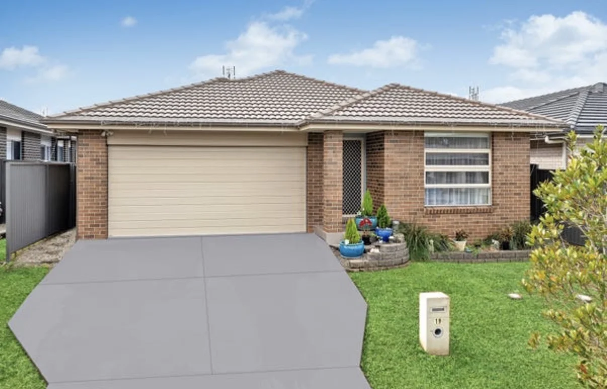 19 Wilton Grove, Woongarrah NSW 2259