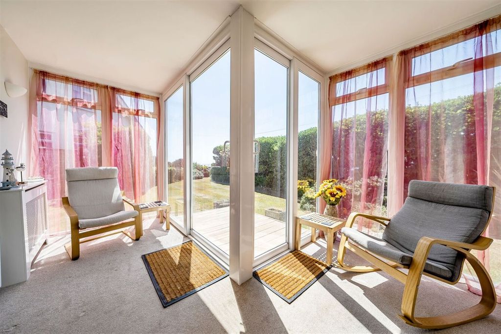 Additional image 8 of 5 bed detached house to rent25 First Avenue, Felpham, Bognor Regis, West Sussex PO22