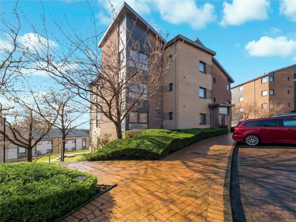 Additional image 2 of 2 bed flat for saleMount Pleasant Way, Kilmarnock, East Ayrshire KA3