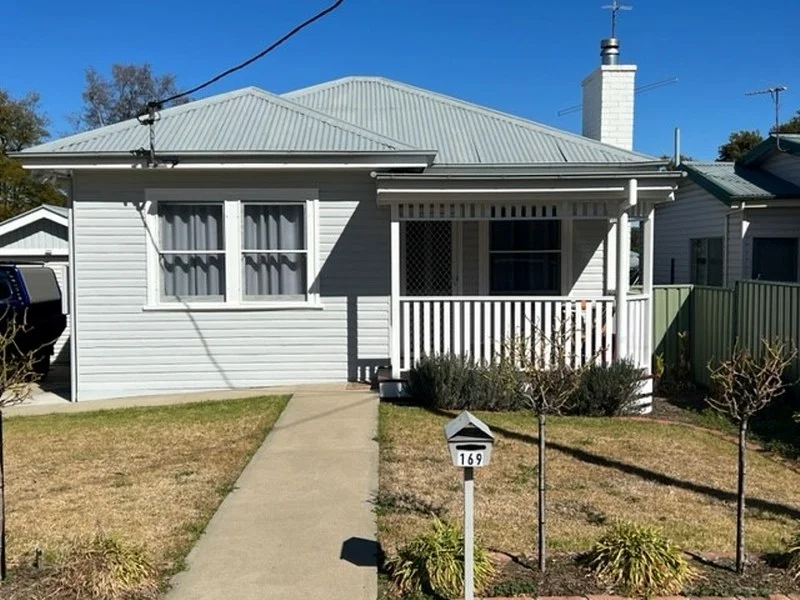 169 Johnston Street, Tamworth NSW 2340
