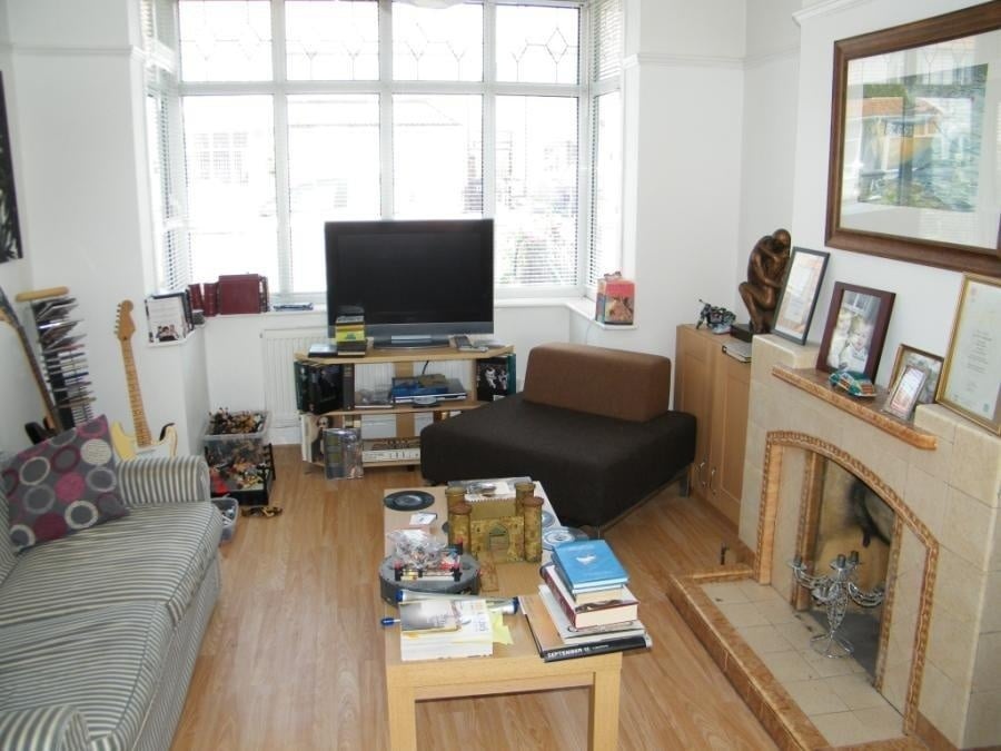 4 Bed Terraced House, Bristol, BS7, N1 7GU photo 3