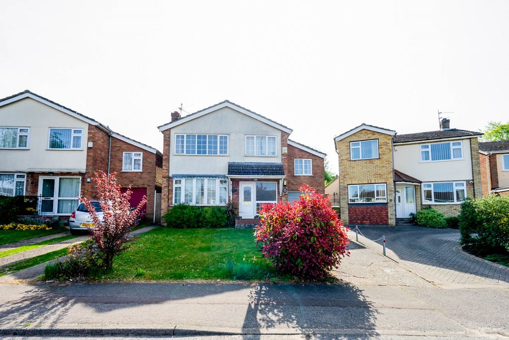 6 bed detached house to rentLeng Crescent, Norwich, Norfolk NR4