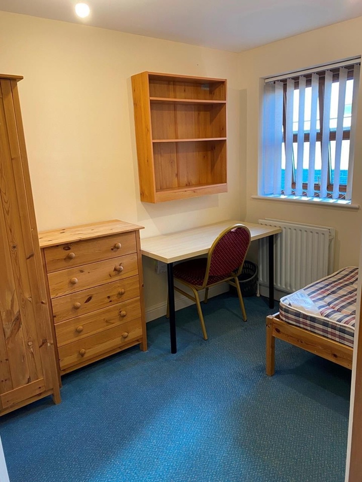Room in a Shared Flat, Brook Drive, S3, N1 7GU photo 4