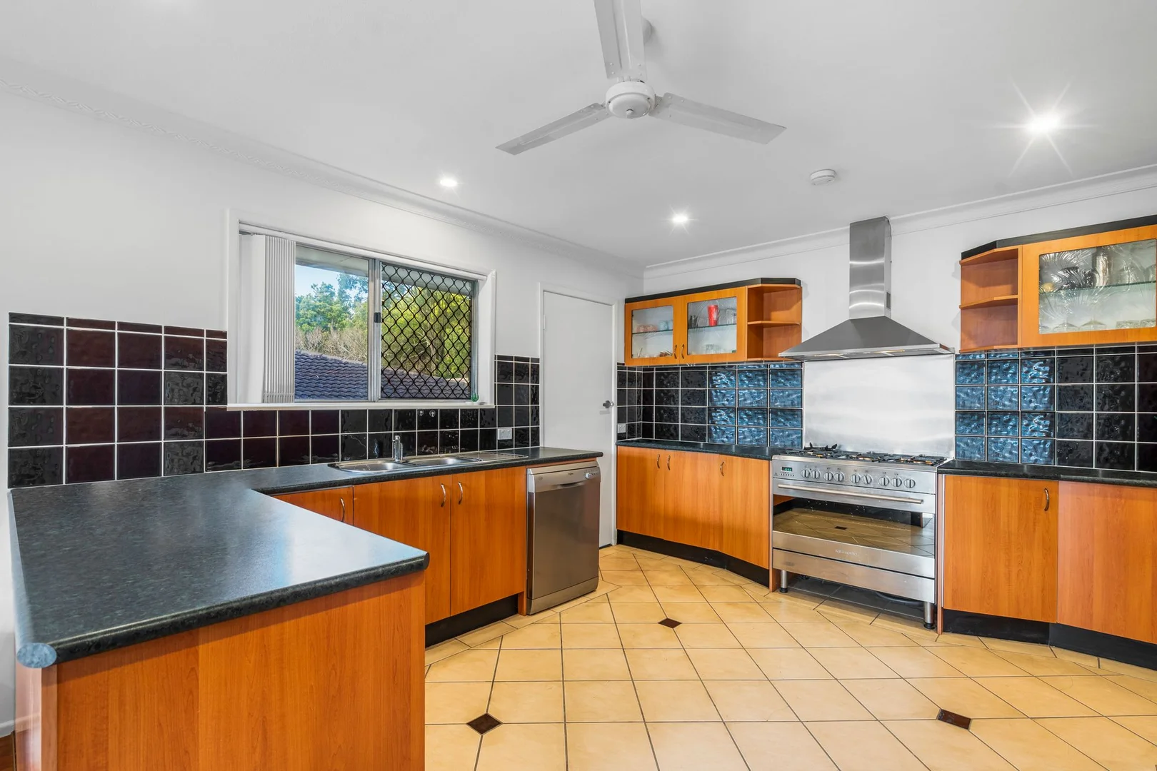 Additional image 4 of 22 Capella Street, Coorparoo QLD 4151