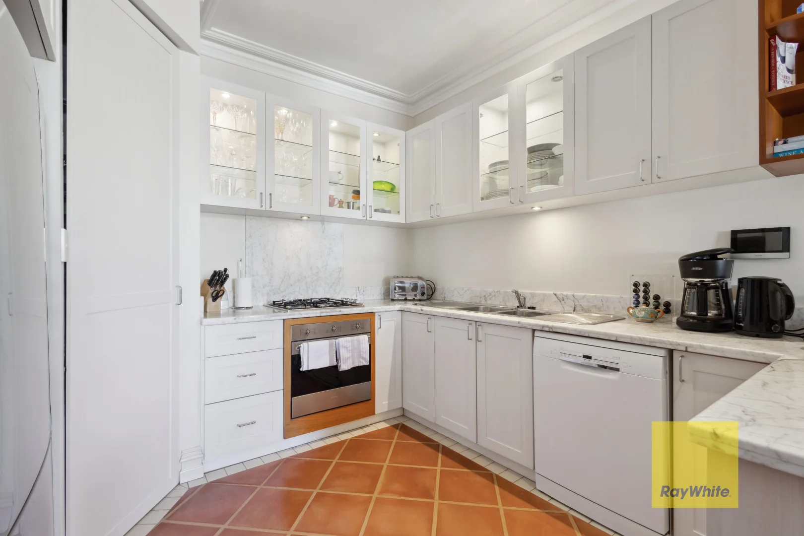 Additional image 7 of 4/14 Athelstan Road, Cottesloe WA 6011