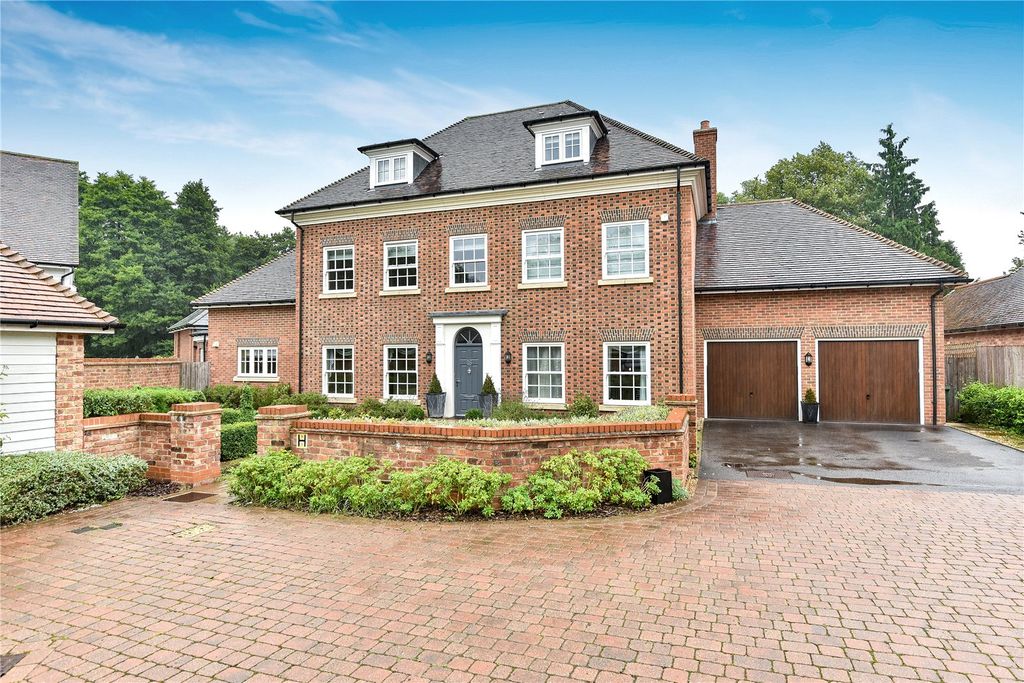 5 bed detached house to rentWatermill Close, Brasted, Westerham, Kent TN16