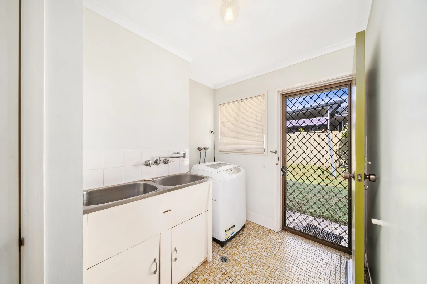 Additional image 10 of 40 Porter Street, Redcliffe QLD 4020