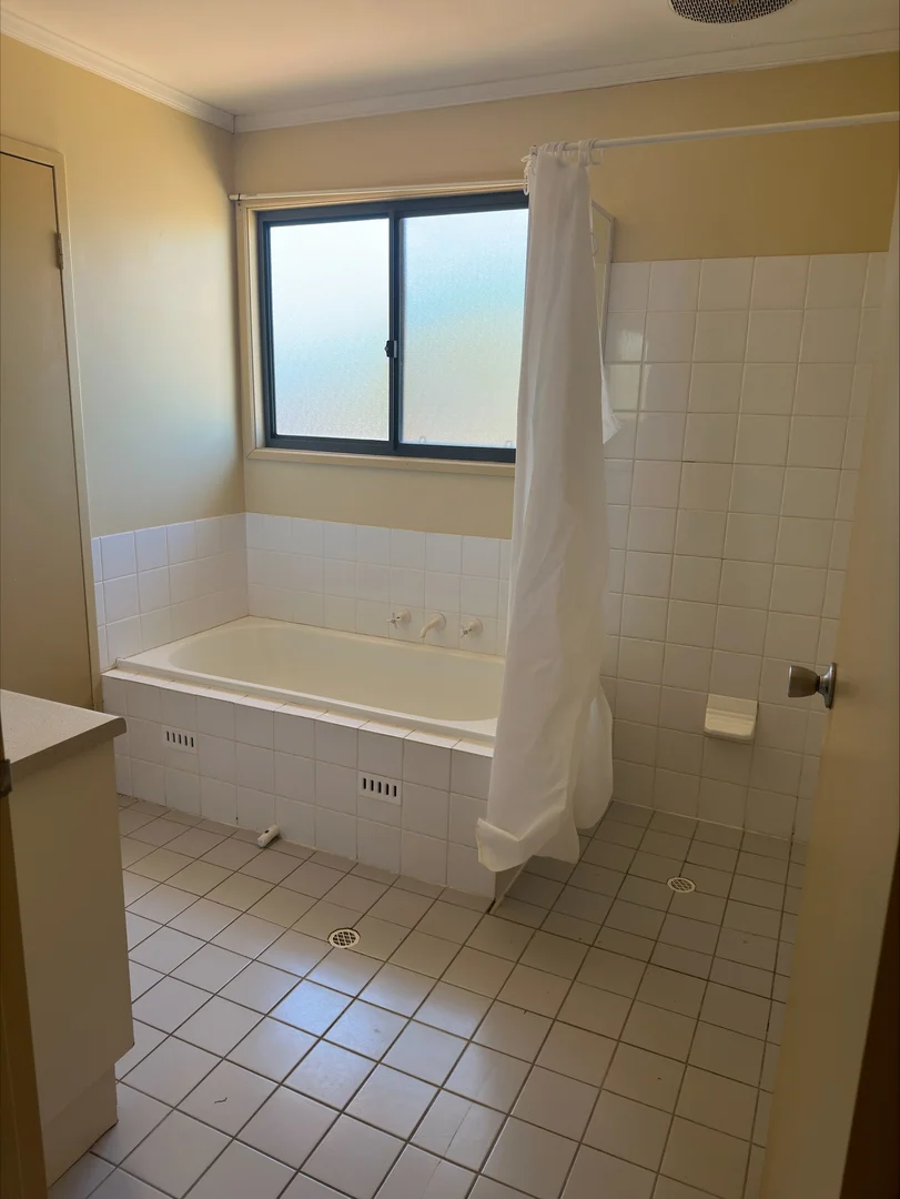 Additional image 5 of 18 Finniss Street, Roxby Downs SA 5725