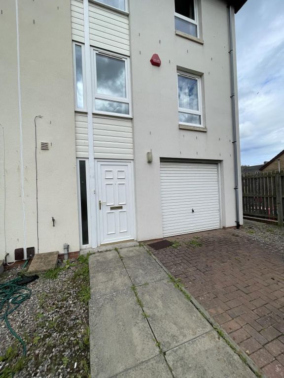 5 bed town house to rentFriary Gardens, Dundee DD2