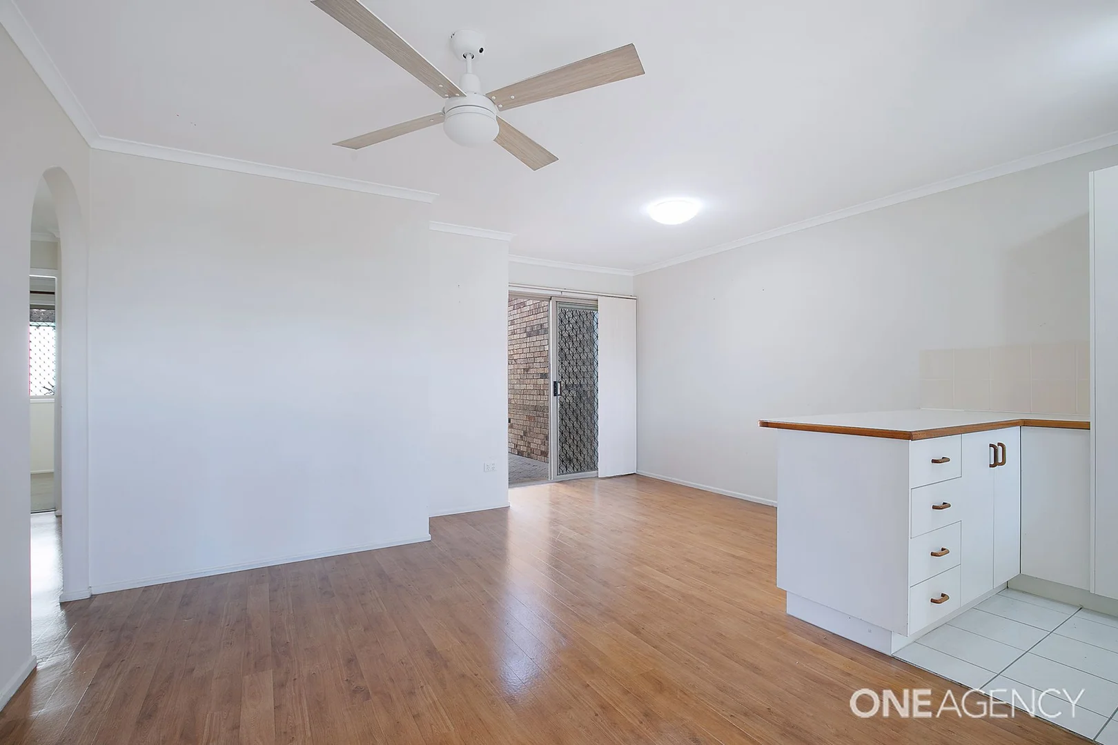 Additional image 3 of 2/102 Morris Road, Rothwell QLD 4022