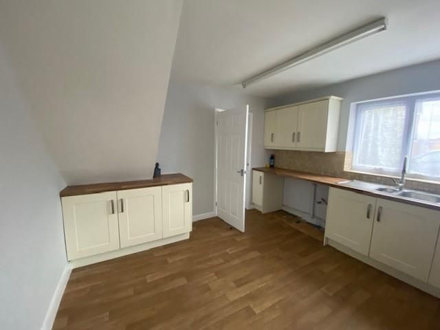 Additional image 8 of 3 bed semi-detached house to rentRoss Drive, Great Sutton, Ellesmere Port CH66