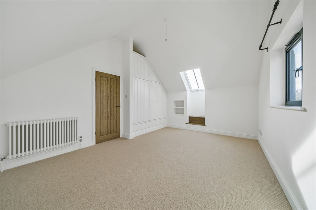 Additional image 10 of 3 bed barn conversion to rentDorking Road, Warnham, Horsham, West Sussex, 3 RH12