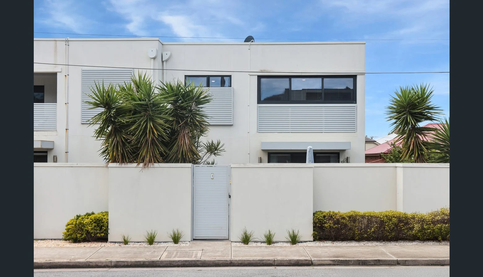 1/250 Military Road, Henley Beach SA 5022