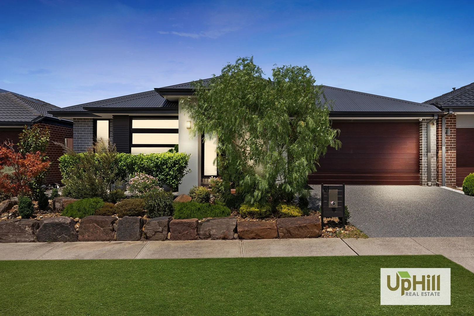 61 Grandstand Crescent, Clyde North VIC 3978