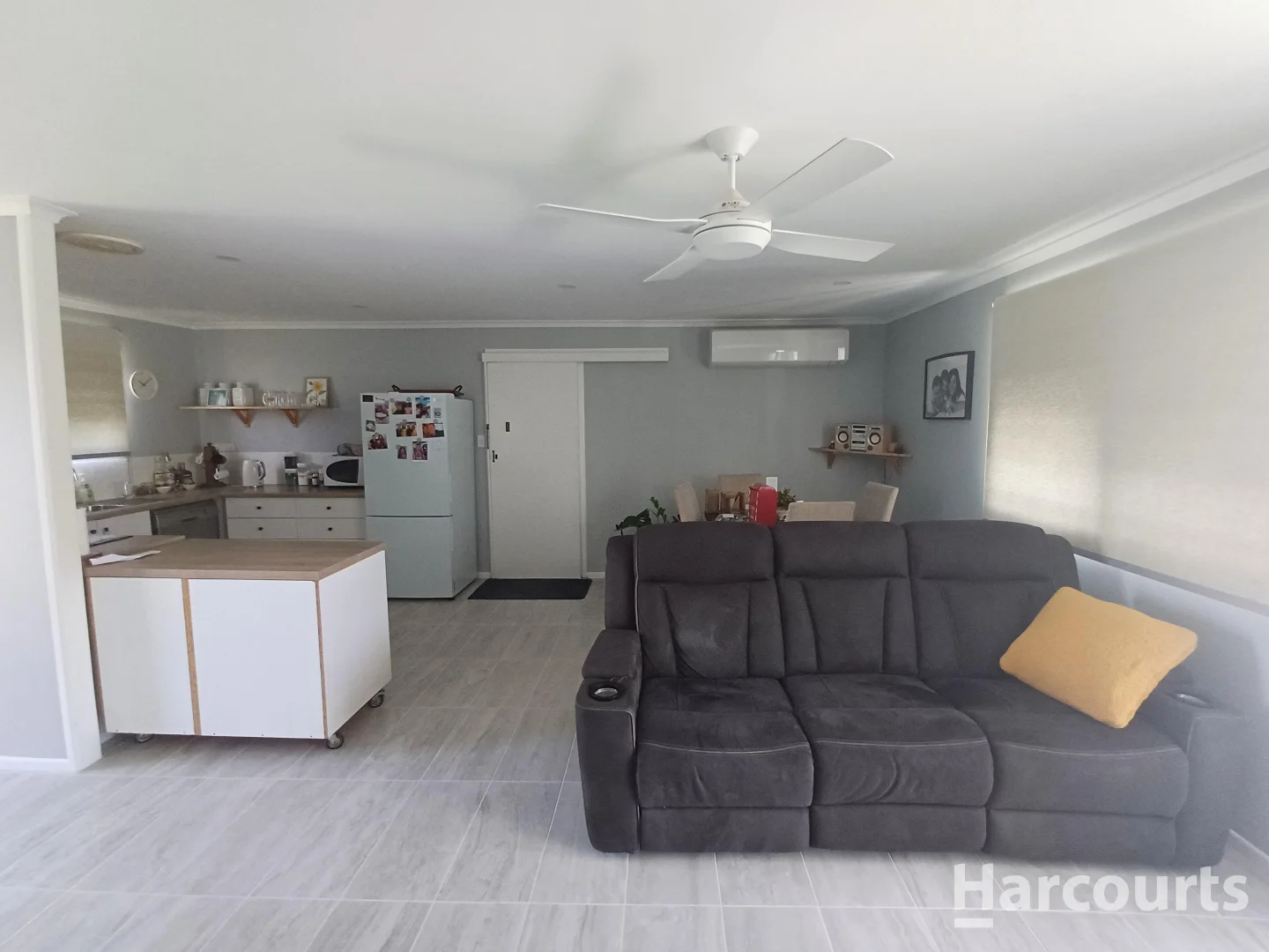 Additional image 2 of 27 Cooloola Crescent, Urangan QLD 4655
