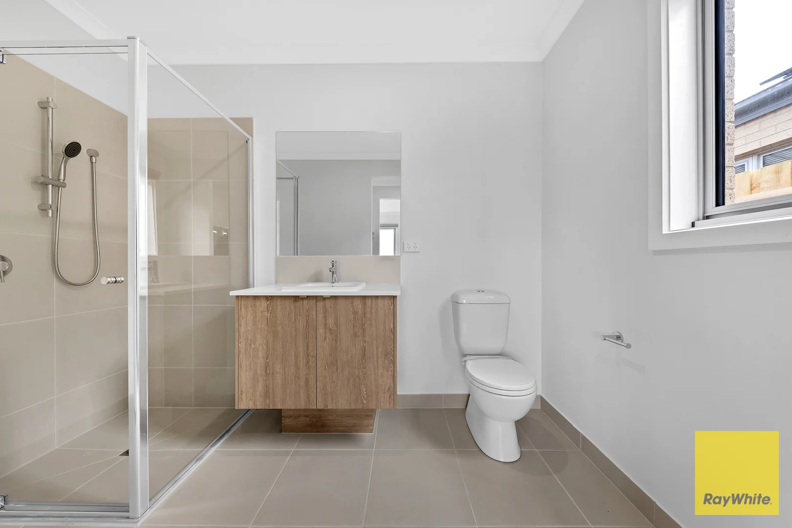 Additional image 12 of 134 Whitecross Drive, Thornhill Park VIC 3335