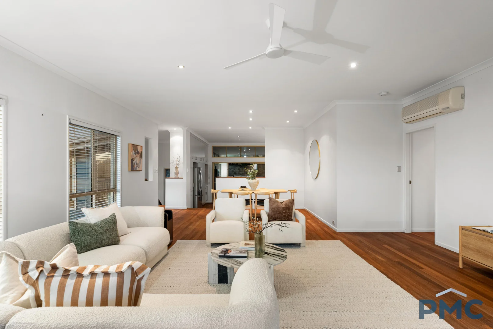 36 Robertson Place, Fig Tree Pocket QLD 4069 photo 4