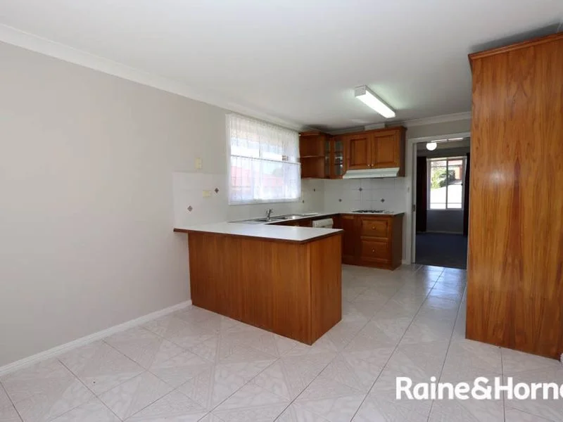 Additional image 7 of 19 Kurumben Place, Bathurst NSW 2795