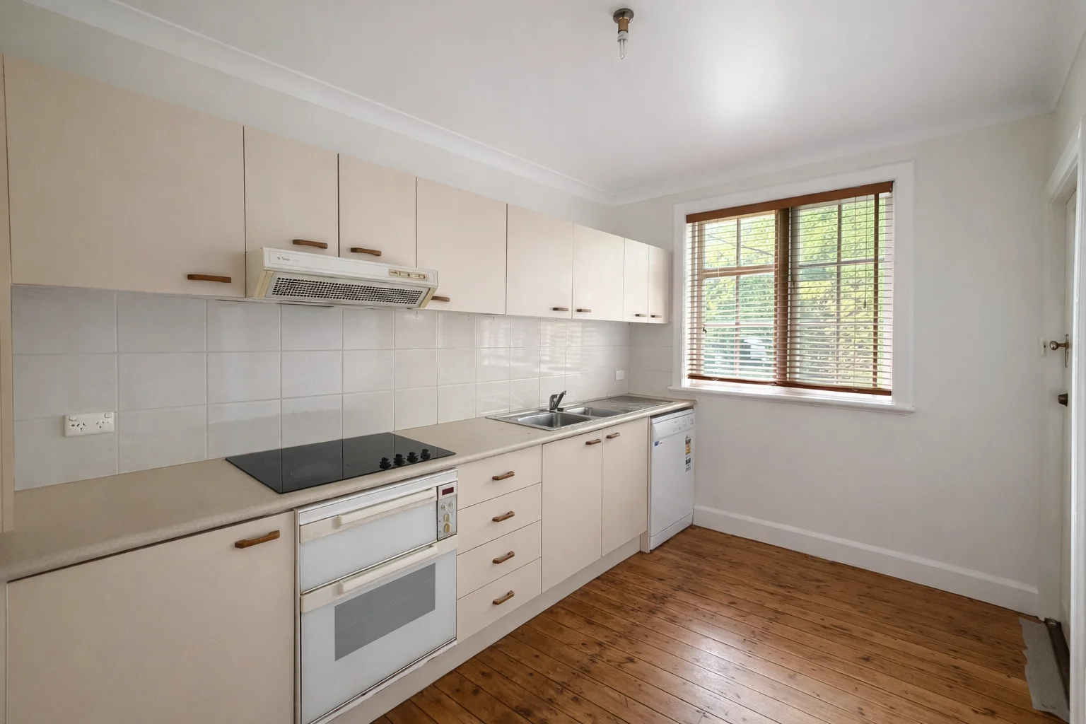 Additional image 2 of 5/11 Bourke St, Barton ACT 2600