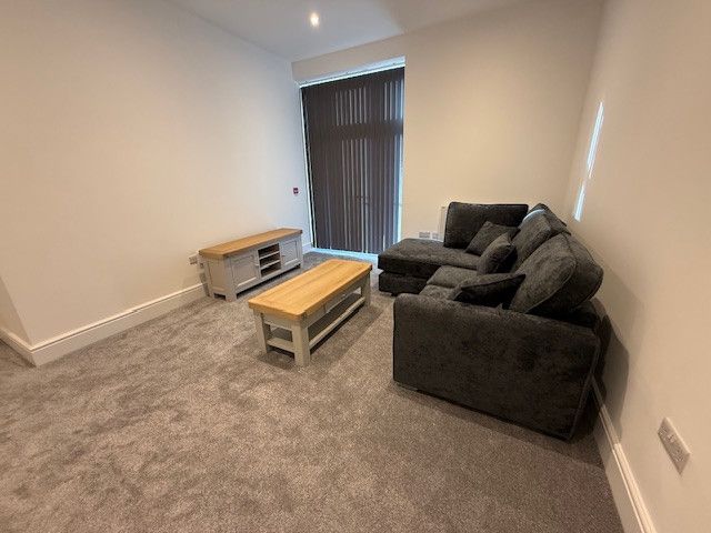 2 bed flat to rentHull HU5 photo 2